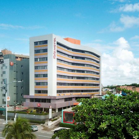 Hotel Ibis Maceio Pajucara Exterior foto